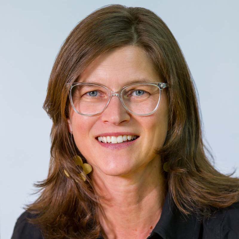 Karen Williams Profile Picture.